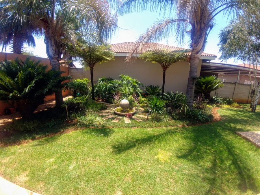 To Let 3 Bedroom Property for Rent in Maraldi Estate Free State